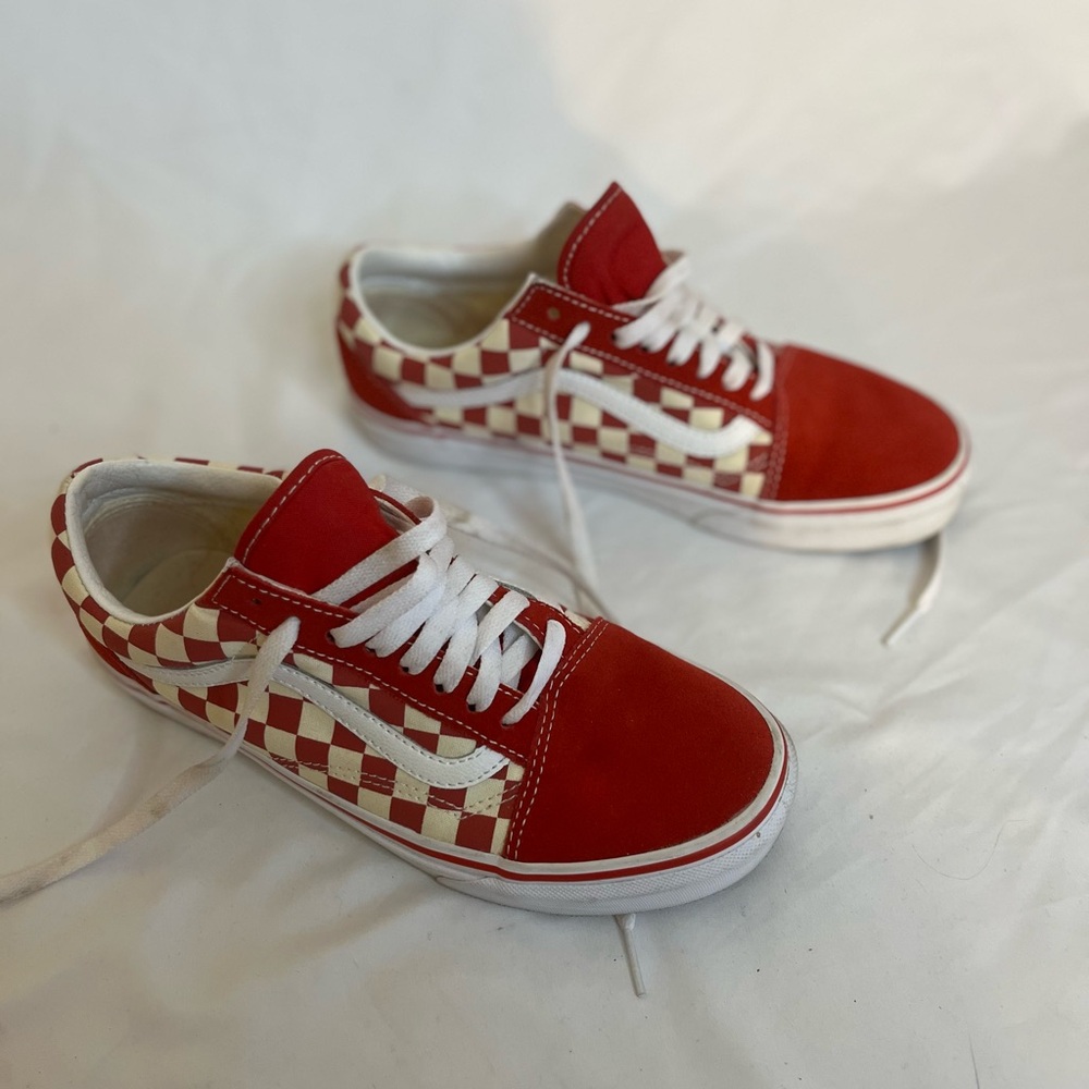 Checkered Red & White Vans Sz Men’s 7.5 Women’s 9
